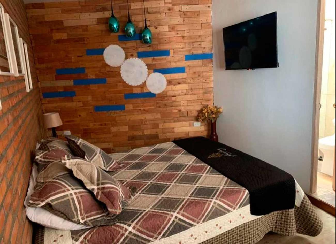 Hotel Alcatraz Yarumal Phòng bức ảnh